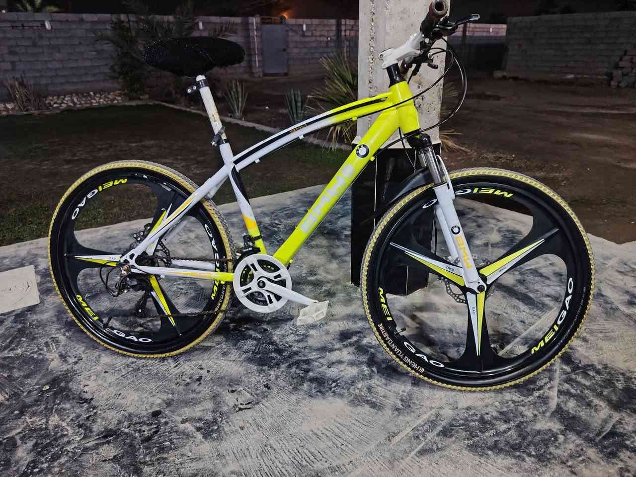 السلام عليكم للبيع حجم 26 شراي اتصل 1500 ***********
