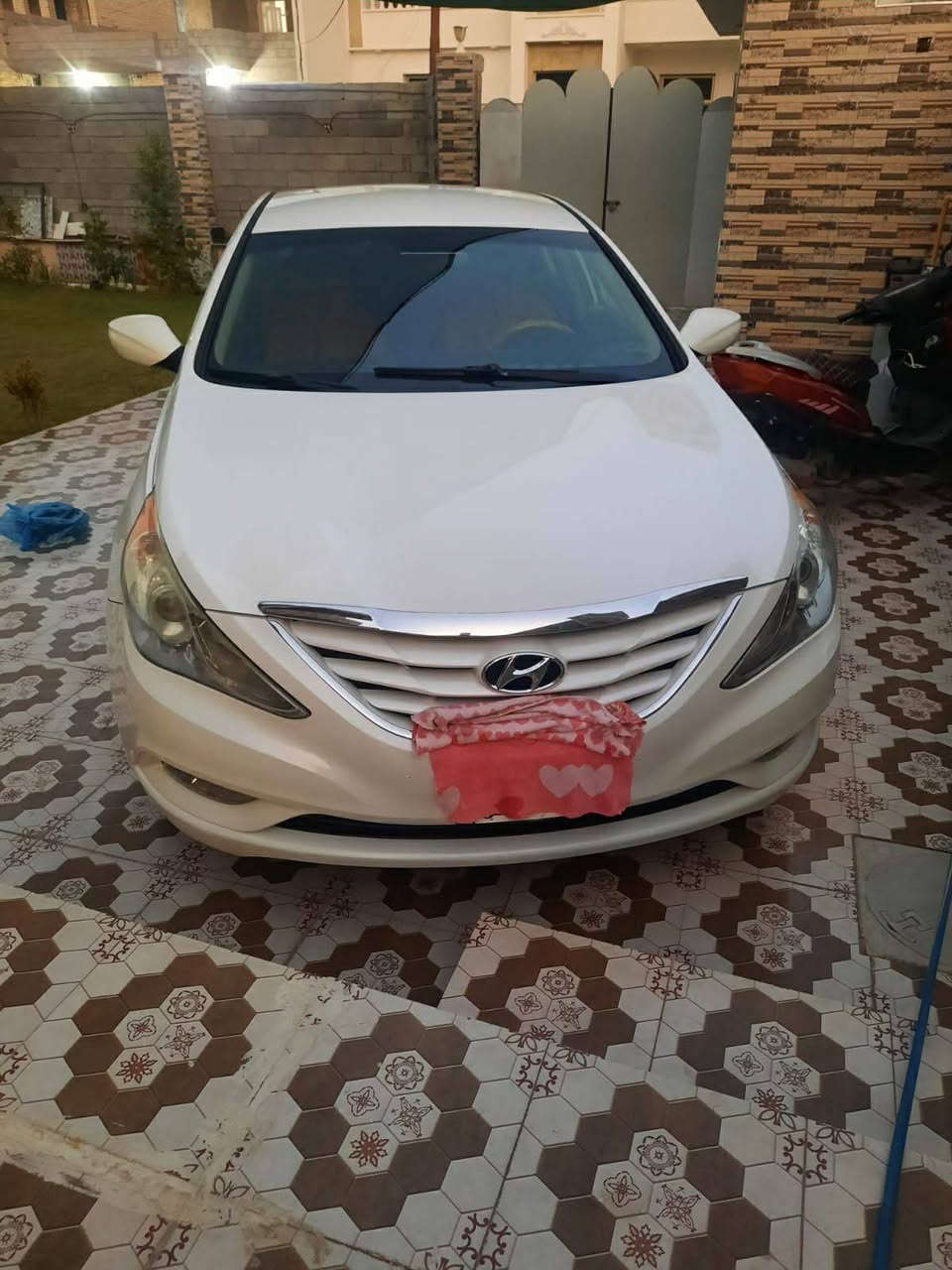 رمضان كريم 🌙
للبيع سوناتا موديل 2013 أمريكي

رقم بغداد تحويل مباشر مكان سياره فلوجه 

الضرر فقط تقريباً شبر بباب السايق والباقي مكفول

كير ومحرك وحدادية خير من الله

رقم التواصل *********** اتصال أو واتساب

سعر 125 وبيها مجال
