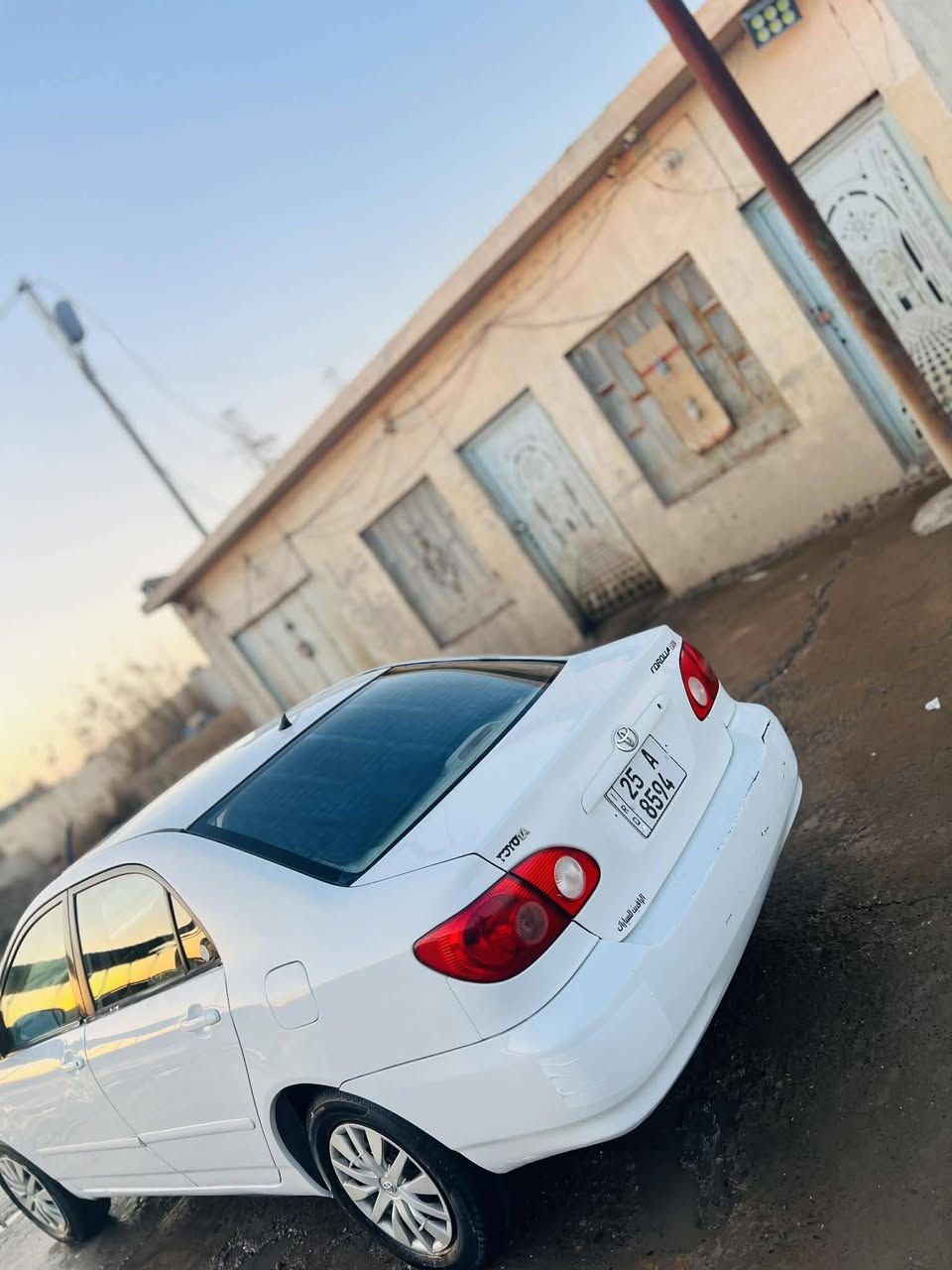 السلام عليكم كورلا نحله 2006سلايت كير عادي تبريد
ضررها جاملغ خلفي وباب تبديل بلادي السياره كامله 
كهربائيات كلها شغاله كير محرك شرط سياره جاهزه مايعوزها شي تخم تاير جديد رقم كركوك الدولي بسمي شرط سنويه جديده وتحويل شرط السعر 85 وبيها مجال يرهم مراوس حسب القناعه ***********
