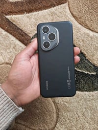 تلفون هونر 400 برو  مستخدم قليل  ذكره 512 كامل ملحقات  يرهم مراوس او ب...
