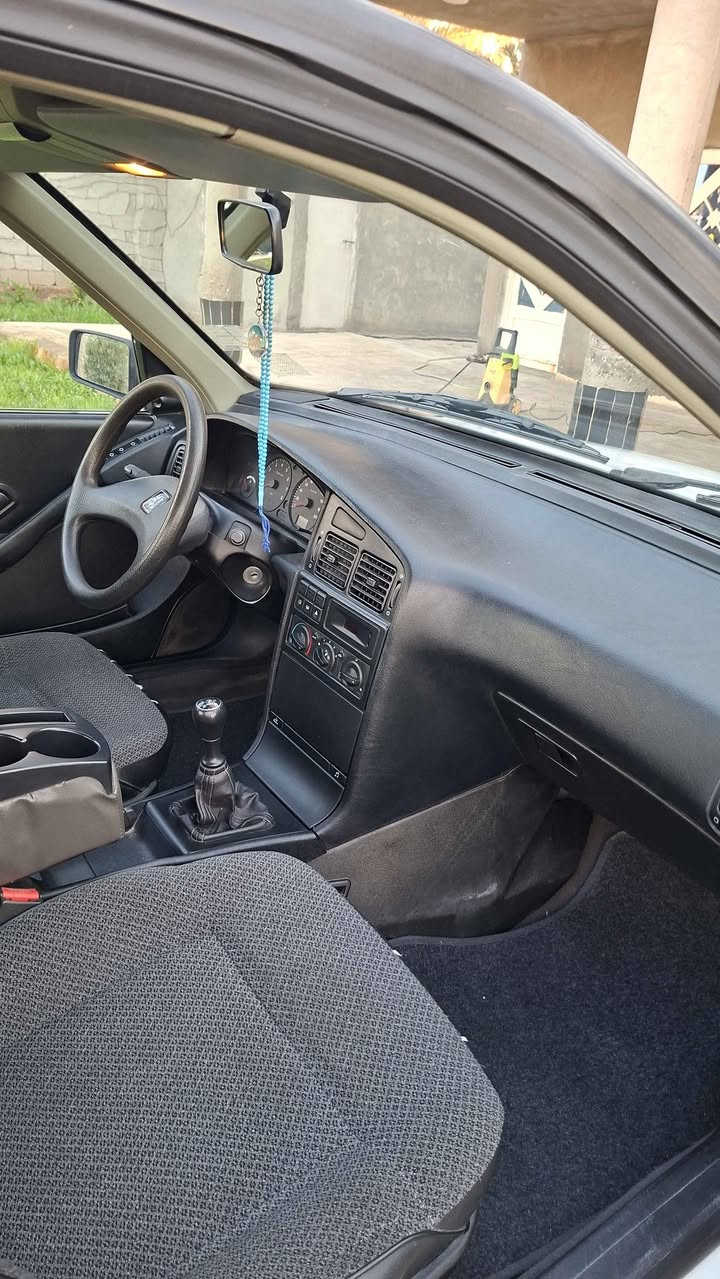 بيجو روى مكفولة ٢٠٠٩ بغداد ماشية ٥٣ الف كيلو متر تبريد تدفئة تخم تاير باتري جديد صدر جيدجدا ما ناقصه شيء الاتصال على الرقم ***********  السيارة لا ضربة ولا خياس دهل اوران, واسط
