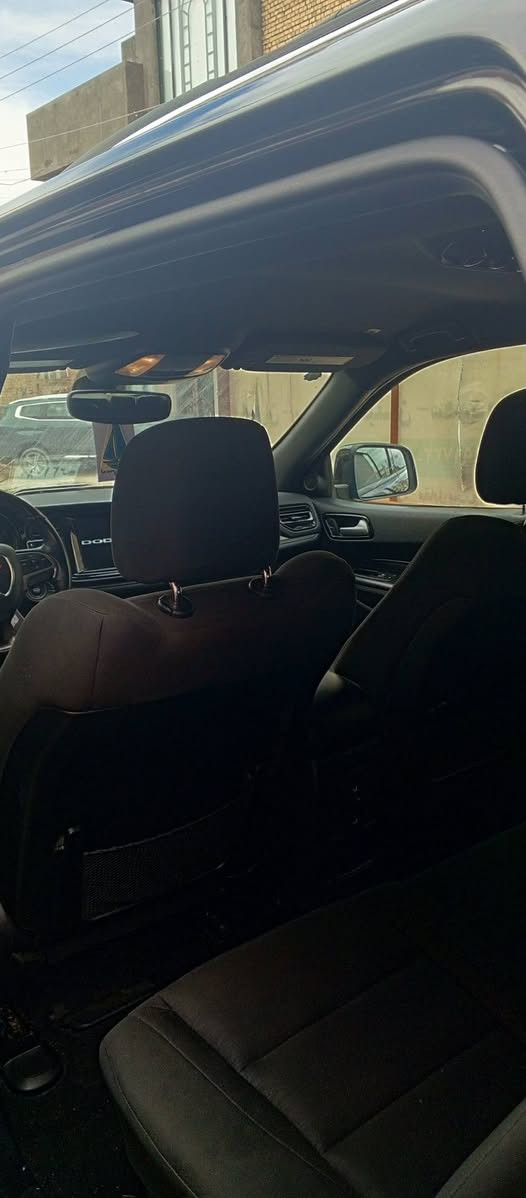 السلام عليكم دخول جديد 
دورنكو 23 ظباط تحويل ثاني يوم 
مواصفات sxt
شاشه كبيرة 
كامرة دوارة 
ترحيب بالأبواب 
رادار جانبي 
دخول ذكي تشغيل عن بعد 
7راكب تبريد 3 قطع تبريد ثلج 
كشنات قماش كهرباء تدفئة تبريد ستيرن تدفئة تبريد 
محرك 3.6.    -6-سلندر تو ويل 
ويل 18 تخم تاير باتري جديد 
حادث فقط دعامية خلفية وبارد بالجنطة كد 4 اصابع 
رقم الهاتف ***********
