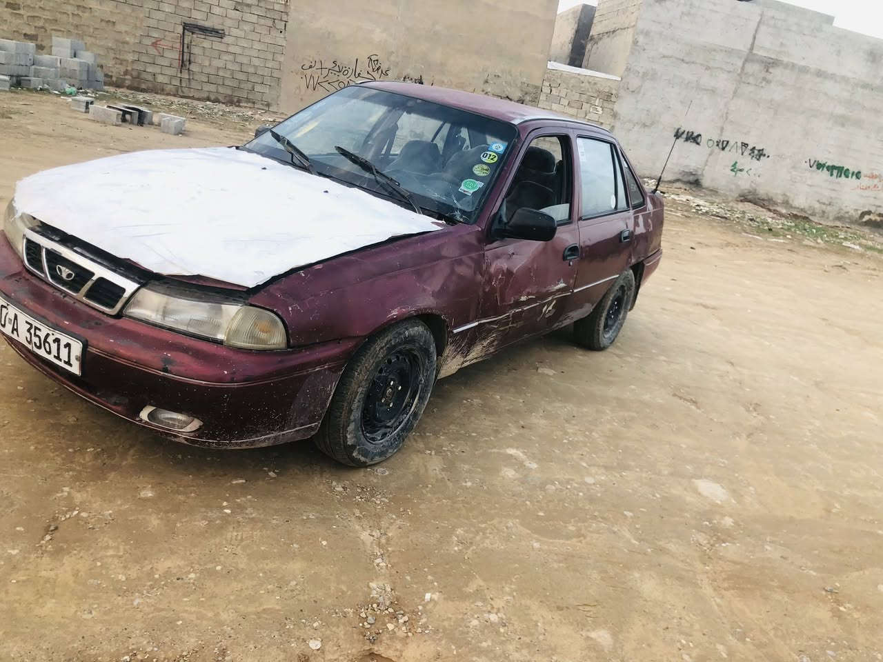 سعرها 14ورقه بيع مستعجل بيع فقط دايوسلوموديل 94مشروع وطني دفتربانزين بيها شرط وكاله اوتحويل مكانها كركوك صاحبها بكركوك مكينه بيها خيط بخارسياره تحتاج شويه فره ايدصدرها دبلات مابيهن شي سياره ناعمه ***********او***********
