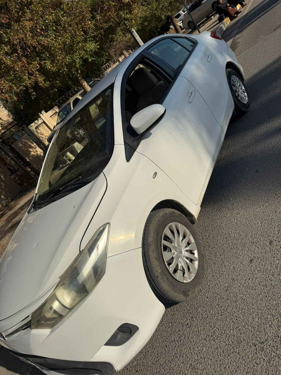 تویوتا یارس 2017 مەکینە گەورە ناو زەرد حیزام سبوغ بێ ناوگرتن پشت و پێش کەپس
ژ.م *********** سعر 105 أربيل, العراق
