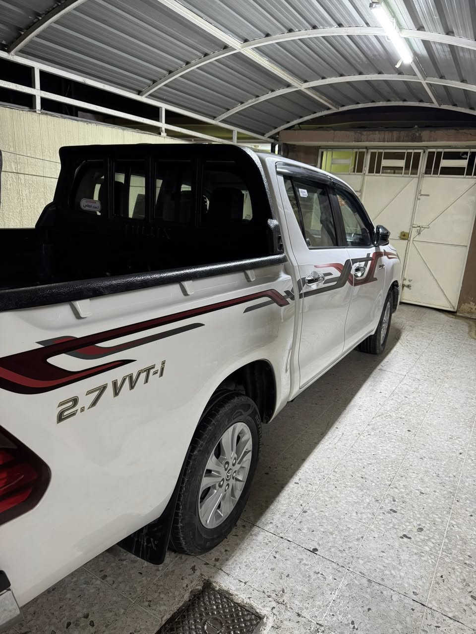 السلام عليكم 
بيك اب هايلوكس ٢٠٢١ 
فول مواصفات
كير توماتيك 
تشغيل بصمة 
باب بصمة 
تحكم ستيرن 
كشنات تدفئة تبريد 
السيارة  فول نظافة 
بيها ملاحظات بسيطة موضحة بالسونار 
شبر تعديل بالجاملغ و شبر صبغ بخ  بنفس الجاملغ 
السيارة ماشية ٧٨ الف 
رقم اربيل الجديد 
و تحويل مباشر 
للتواصل :
***********
***********
