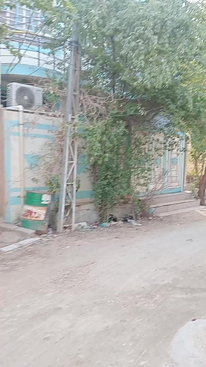 بيت في كربلاء المقدس خلف فندق البارون الفرع الثالث حي العباس نهايته الزراعي سند 25 مساحه البيت 250 متر بيت جديد كامل مواصفات طابق واحد مسلح كونكريت طابوق جمهوري ***********
