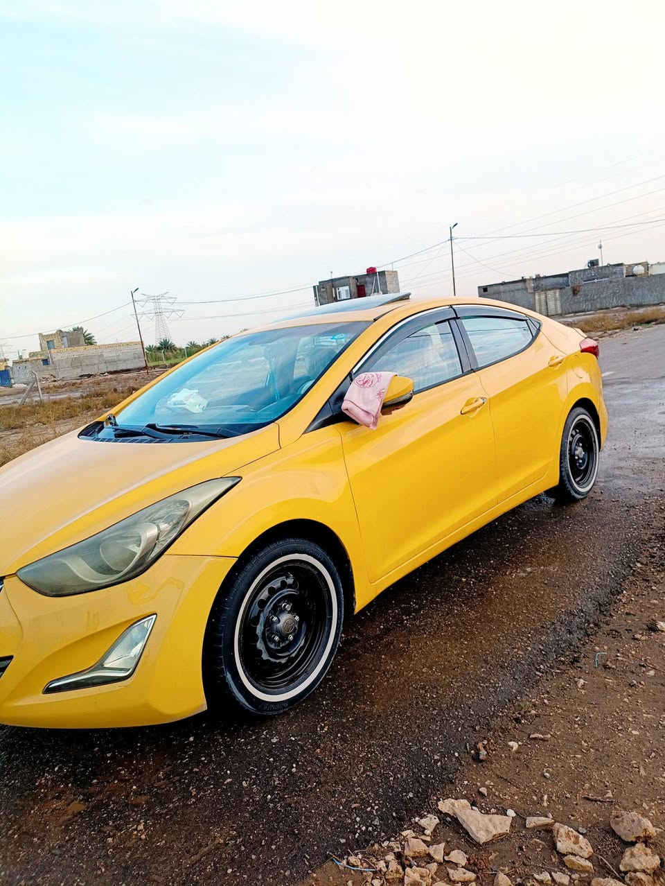 نتره موديل 2012 محدثه 2016 مكينه كير بل جيس سياره تحكمات ستيرن فتحه شاشه مفواله سياره خليجي محرك1800 رقم نجف تحويل مباشر بيهه جمالغ الخلفي مرجع على برد وبنيد مفتوح بدون ضرر وبقي كفاله مكاني ديوانية 98 وبيهال مجال ***********
