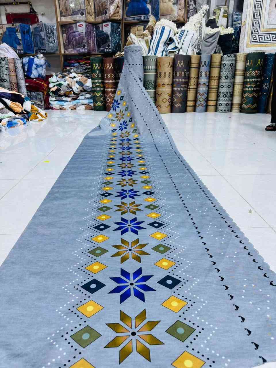 اريد 750 تم واسوي الكم ب1000 فقط والله اقل من سعر الجمله *********** واتساب

