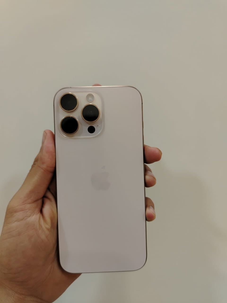 ايفون 16برو ماكس مكفول بطاريه 92شريحتين سعره 1400بي مجال بصيط


**إذا كنت صاحب هذا الإعلان وتريد حذفه لأي سبب، رجاءا أرسل رسالة إلى الدعم الفني**