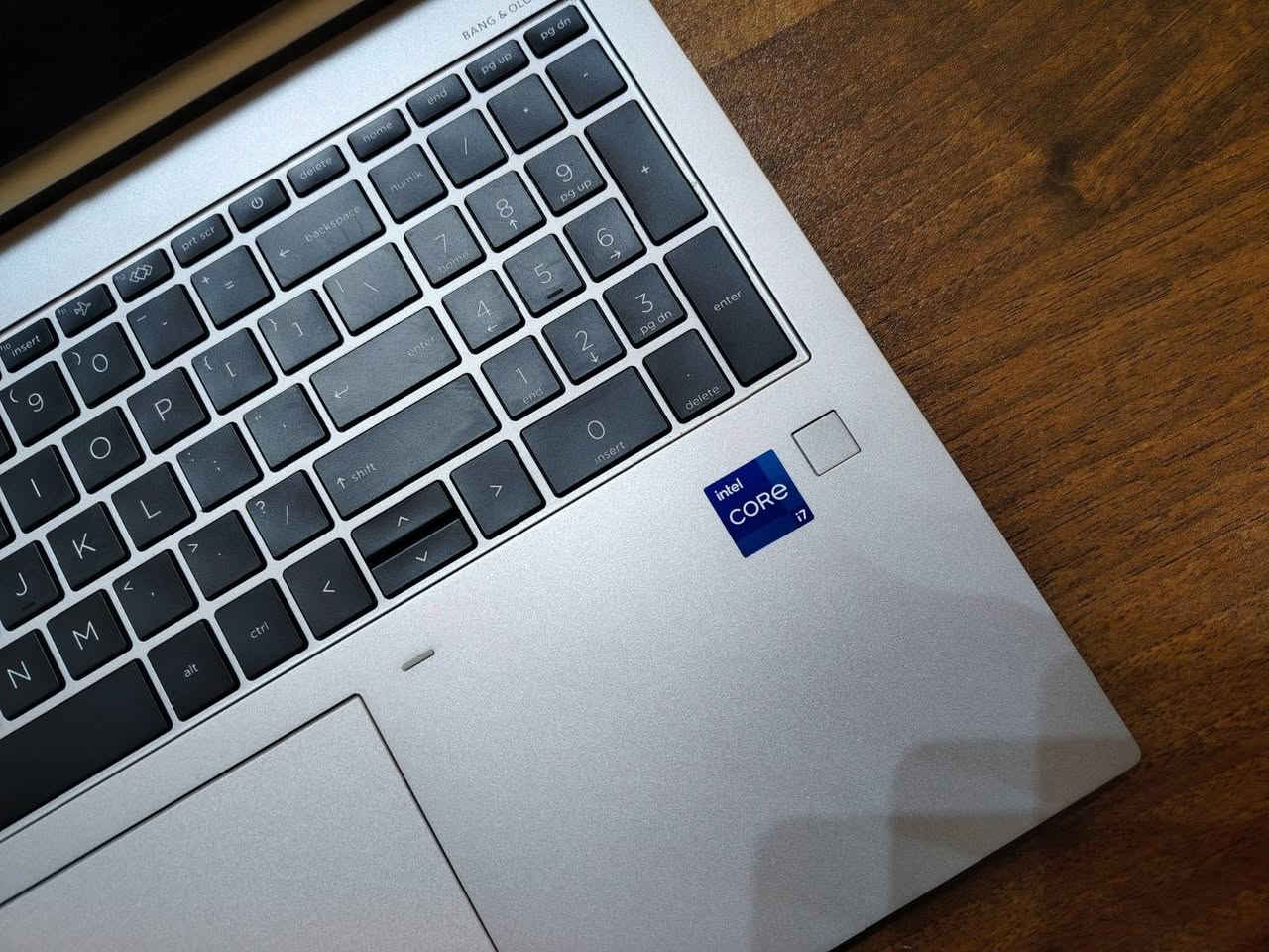 🔥 HP ZBOOK Firefly 16 G10 🔥
اختيار مثالي للشغل التقيل والاستخدام العملي 👨‍💻👩‍💻

💻المواصفات:

✅ الموديل: HP ZBOOK Firefly 16 G10

✅المعالج: Intel Core i7-1370P

✅الرام: 16GB DDR5

✅التخزين: 256GB SSD

✅كرت الشاشة: Intel Iris Plus Graphics

✅الشاشة: 16 بوصة

✔️ أداء قوي وسريع
✔️ مناسب للشغل، التصميم، والبرامج الثقيلة
✔️ شاشة كبيرة مريحة للعين
✔️ خامات وجودة ZBOOK المعروفة

💳 وكمان متوفر عندنا التقسيط بأكتر من طريقة! تقدر تقسط من خلال: 
✅ ڤاليو - أمان ـ سهولة ـ حالا ـ خزنة ـ فرصة -TRU - Seven - Contact
_________________________________________
📞 للطلب والاستفسار تواصل موبايل او واتساب على الرقم ☎️ 01095023633 ☎️
لمعرفة الموديلات المتاحة بالاسعار تواصل علي لينك الواتساب هنبعتلك كافة التفاصيل 👇 https://wa.me/201095023633 ✅


**إذا كنت صاحب هذا الإعلان وتريد حذفه لأي سبب، رجاءا أرسل رسالة إلى الدعم الفني**