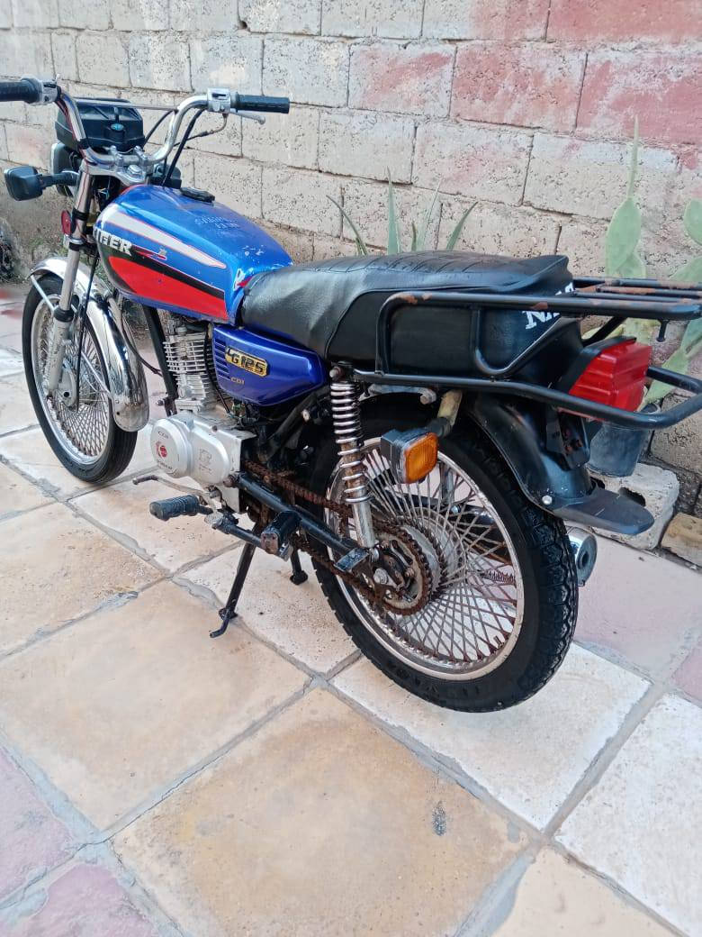 السلام عليكم دراجة تايكر للبيع موديل 2021 الدراجة خير من الله المكان الصويرة الدراجة أوراق للاستفسار الاتصال على الرقم الموجود ***********
