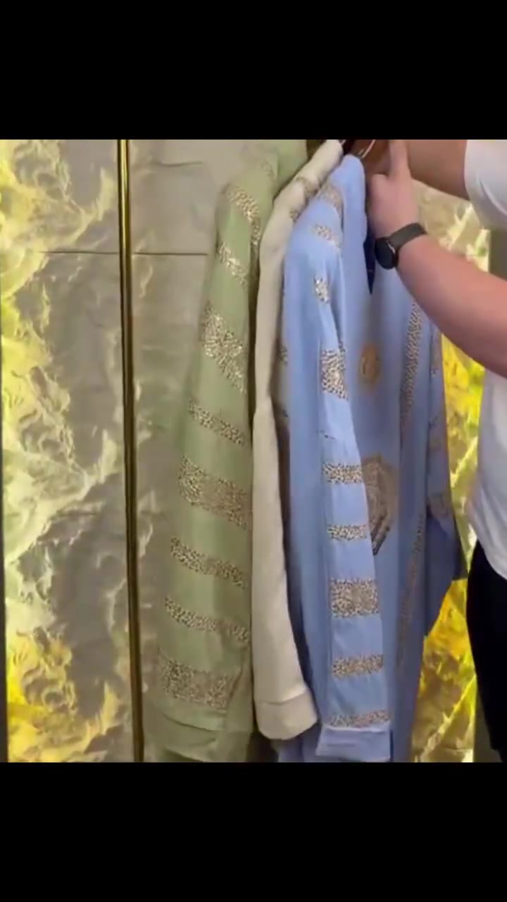سعر الدراعه ✨25الف
خامه 🦋جاكار درجه اولى 
قياسات🌹L.. XL.. 2XL..3XL
للحجز و الاستفسار المراسلة عبر الواتساب 🤍***********
توصيل بغداد محافظات 5الاف
