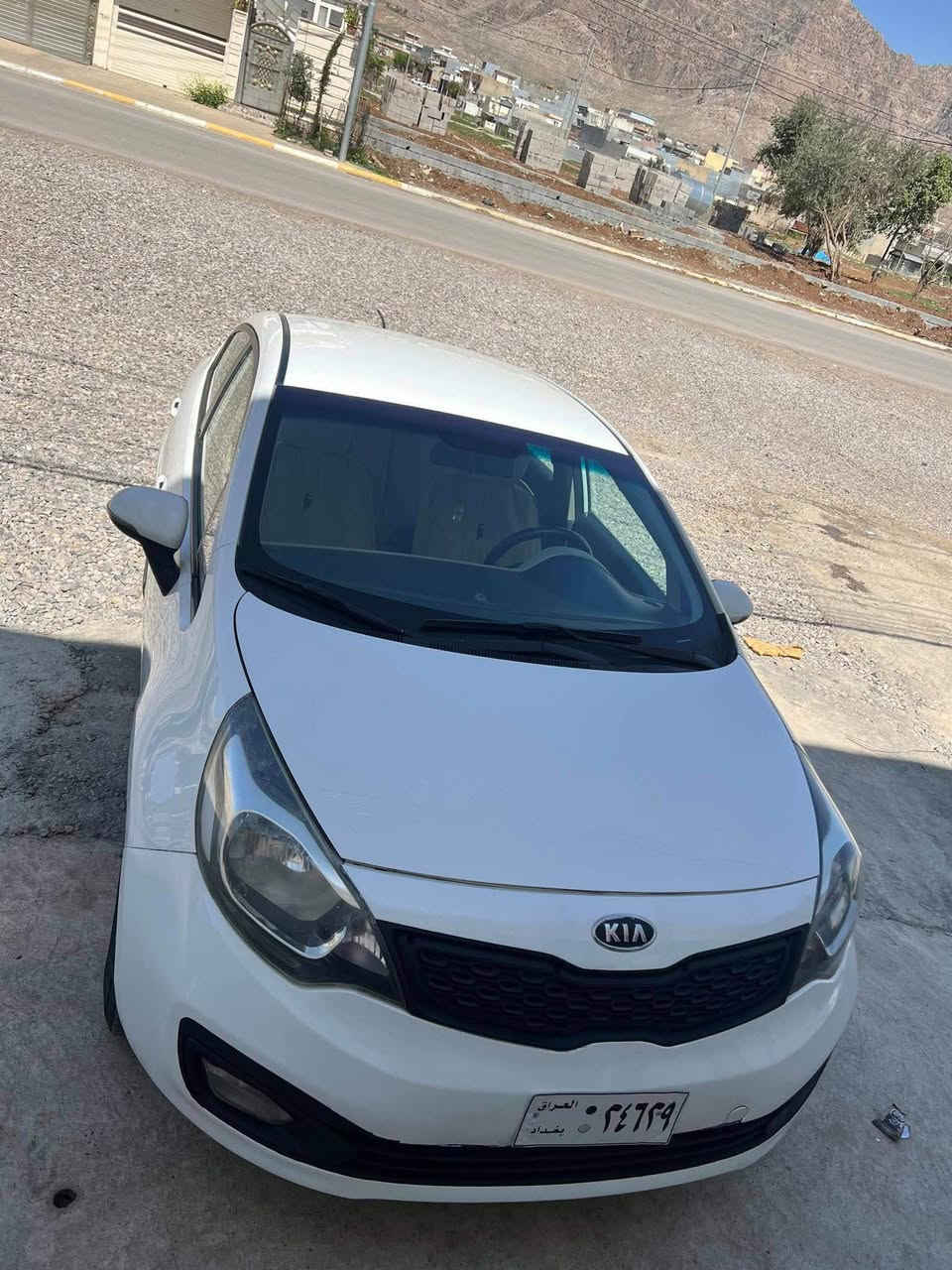 كيا ريؤ ٢٠١٤
كيرو مةكينة بةشةرتى ١٠ فيتةر
ساغ ساغ واتة نة موسة نة براوة موس و براوة بةشةرات
دزيارى بةشةرتى ١٠٠٠ سال
جةمپئكى بجوكى هةية شةيانى باس نية
eco
سوكان فڤؤليؤم  تةعديل سورعة
دوو پارچةو يةك پةلةى بؤياغة
كير تؤماتيك
سةقفى كةميك تةرزةي هةية
كامل سيرفز كراوة
چوار تايةى ناو پاكةتى بؤ بةستراوة 
پاترى تازةية رؤنى گير و مةكينةى تازة كوراوة 
سةيارةكة هى مالانة  هى مةحرةز نية 
ناو زةردة
بلوتوز ئةيؤكس
هةمووگيانى بةشةرت 
كير مةكينة كارةبايةتى  تةبريد سارد و گةرم بةشةرت
تةقةو رةقة بةشةرت 
٥٧ كةلاو كةميك مةعامةلة 
***********ڤايبةر
*********** وةتس ئاپيشى  لةسةرة
گورينةوش ئةكةم  لةسةر دل گرتن رانية, السليمانية
