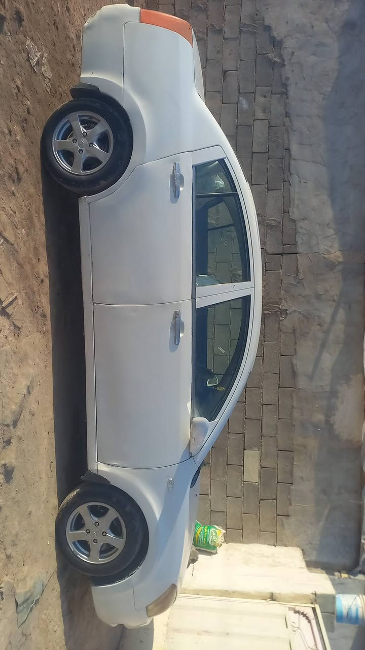 سياره شيري ي5 سنويه 28 مكينه كير جيد ما ناقصهه شي اسعر 31وبيهه مجال مكان ميسان التصا ل على ارقم ***********
