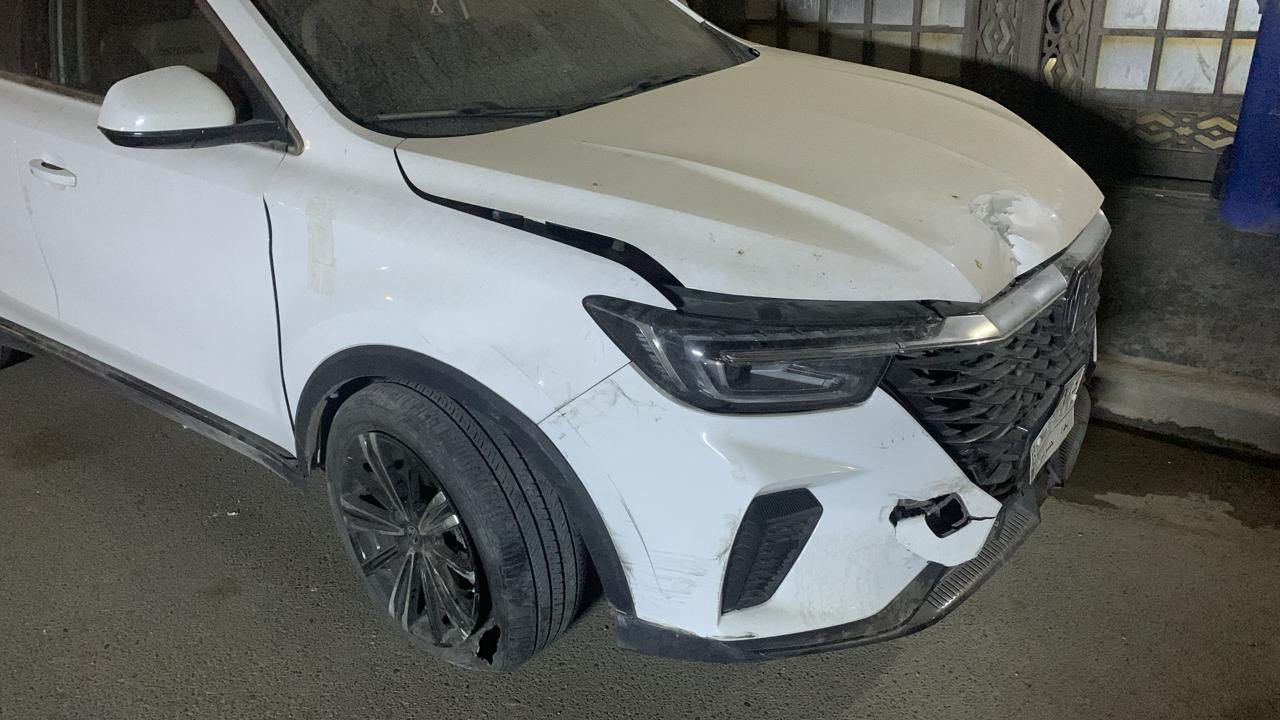 سلام عليكم ام جي ار اكس فايف
٢٠٢٣ 
ماشيه ٣٥ الف كيلو
كامره خلفيه 
سقف بانورامي
بصمه 
مثبت سرعه 
شاشه ١٤ بوصه 
ايرباكات سالمه
***********
