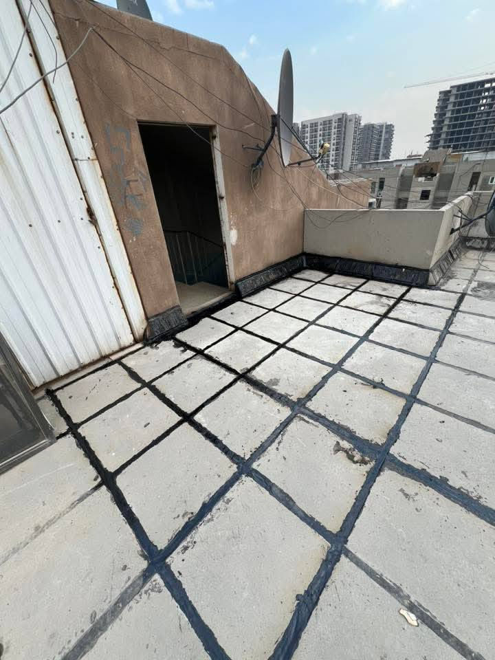 عمل ماسك لمنع دخول المطر الشقه ***********
