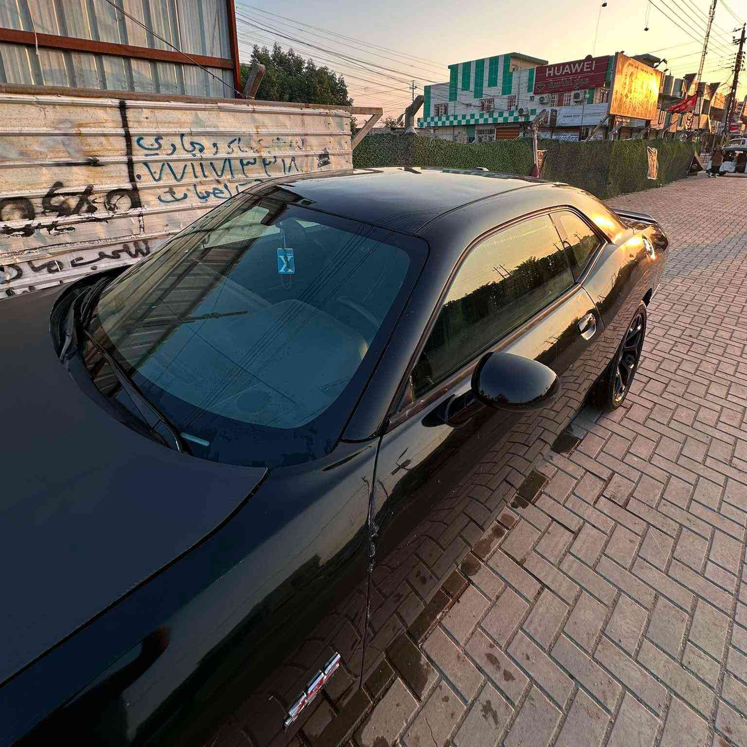 چالنجر موديل 2013 بسعر مناسب
رقم بغداد شرط التحويل

الـــــــــــــسعر : الرد تلقائي 📩

ضربتها بيها جاملغين اماميه وجاملغ خلفي 
ومصبوغه حزام 
مكينه وگير مكفول 
تبريد تدفئه مكفول 
يحتاجلها صدر 
رقم بغداد جديد باسمي 

مكان السيارة: بغداد حي الاعلام
رقم صـــاحب سيارة: *********** واتساب

لعرض سيارتك على الصفحة بنفس الطريقة راسلنا
