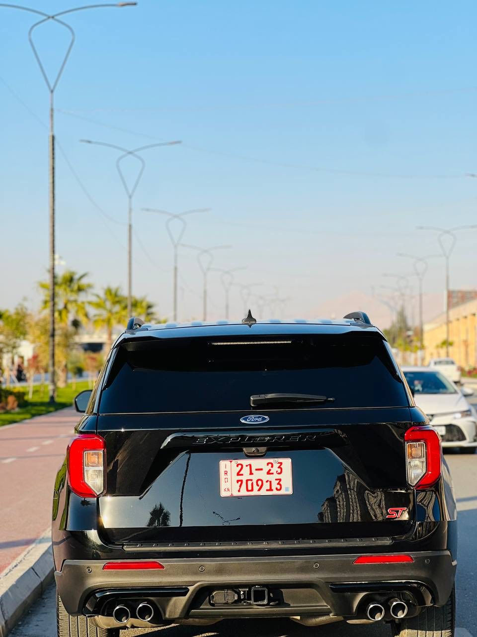 ﷽
‏FORD EXPLORER ST (4*4)

‏‎الموديل :2023

‏‎اللون : اسود

‏‎السعر : 25,500$

‏‎العداد : 33 الف مایل

‏‎حجم المحرك : 6سلندر (3.0توین تيربو)

‏‎الضرر : قطعتین سبوغ و مكان تعدیل PDR

‏‎بدون رقم وشرط الترقيم ( اربيل - دهوك - سليمانية )

‏‎المواصفات :  ST

‏
نظام دفع رباعي (4WD)
‏‎بصمة تشغيل 
‏‎بصمات ابواب 
‏‎شاشه كبيرة سوني لمس  
‏‎ستيرن تدفئة 
‏‎كراسي امامي تدفئة 
‏‎كراسي امامي تبريد
‏‎كراسي امامي كهربائي 
كراسي خلفي تدفئة
‏‎كراسي جلد 
‏‎صندوق كهربائي 
‏‎حساسات خلفية
‏‎لد امامي وخلفي 
‏‎تشغيل عن بعد
‏‎بصمة ترحيب بلاجيكتور
‏‎تبريد خلفي 
‏‎عدد المقاعد (7) راكب
‏‎ رادار  امامي وخلفي 
‏‎كاميرة خلفية 
‏‎5 كاميرات 360 درجه
‏‎كشافات
‏‎اوتو ستوب 
 
العنوان:سليمانيه

‎رقم شاصي
1FM5K8GCXPGA01281

                                    رقم تلفون☎️ 📞 
                         0770 156 4246
