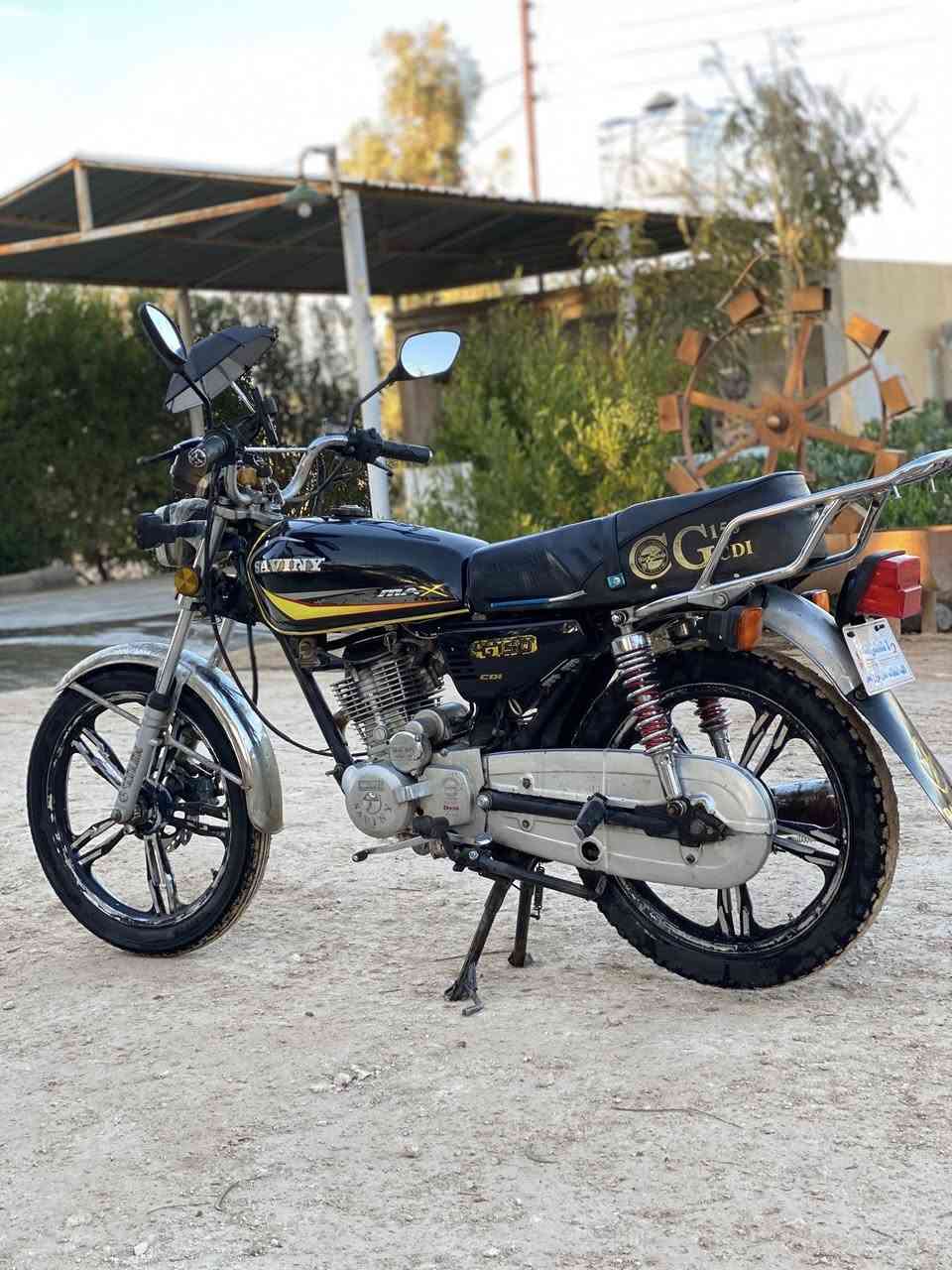 السلام عليكم للبيع ايراني موديل 2021 ماطور ماشاءالله نشاط شلعه ومعدل الكشر نضيف مثل ماموضح كدامك الكهربائيات كلها شغاله باقي الستفسار على رقم ***********
