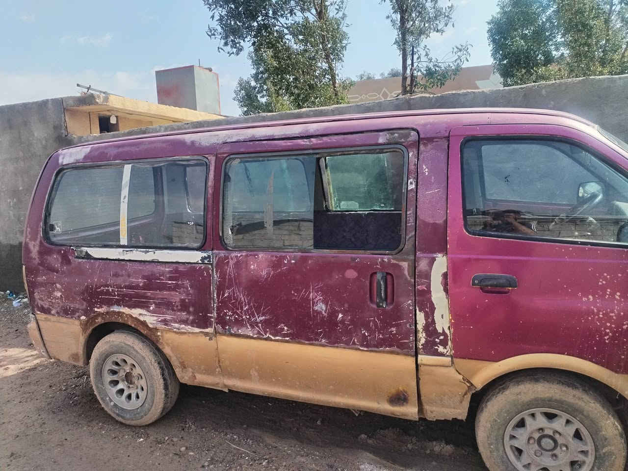 سلام عليكم بريجو لبيع موديل 96سنويه ل31/23/3/محرك وكير واكسل كفاله شواصي كفاله تحويل ثاني يوم مصره من كلشي سياره عوزه صبق فقط مكان السياره ديالئ كشناته فتحن وغاسلهن بعدني ماشادهن السعر40وبيه مجال ***********
