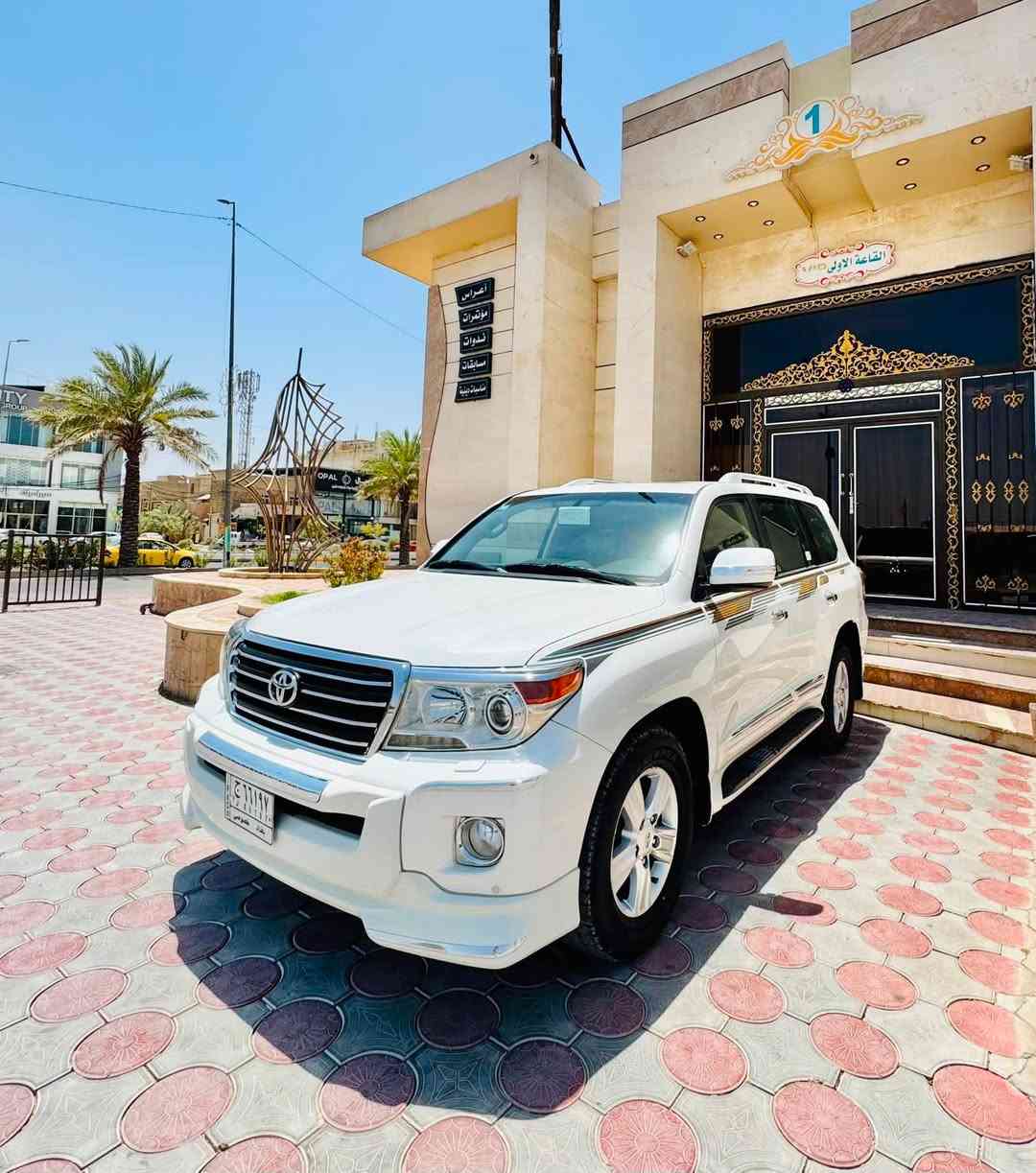 اسعد الله ايامكم بكل خير
الحلال للبيع للبيع
تويوتا لاندكروز  2012 بريم اصل فول مواصفات كفاله عامه 
على وضع الشركه من الصبغ و الضربه و التبديل و البارد 
عدا pdr بسيط جدا كد اصبعين السياره جديده و كلشي حرفيا على وضع الشركه
لان كل صيانتها بشركه تويوتا و السياره عليها سيرفس كامل 

رقم بغداد باسمي ماشيه 137 كم اصل مكينه كير على وضع الوكاله ما مفتوح بيهن برغي واخد بعدهن بالخط الازرق 
حداديه امامي خلفي جديده مع تخم تاير توني شادهن صار اقل الشهر 
المواصفات؛
🥷فتحه
🥷بصمه تشغيل و ابواب
🥷كشنات كهرباء
🥷كشنات جلد
🥷ترحيب ابواب و المرايات 
🥷مري شفط
🥷مري قلاب
🥷مرايه وسطيه عاكسه للضوء
🥷طفايه
🥷كامره خلفيه اصليه ام البنط
🥷زراك لايت
🥷حساس امامي خلفي
🥷شاشه اندرويد
🥷8 ايرباك 
و الخ من المواصفات…..

علما السياره جاهزه حتى سبيرها منازل و دعامياتها كفاله من الصبغ و اصليات 
كلشي اكو بالسوك لكن لا تقارنها بالمهجومات 

السعر 340$ و بيها مجال للشراي

للتواصل ‭***********‬
مكان السياره النجف الاشرف
