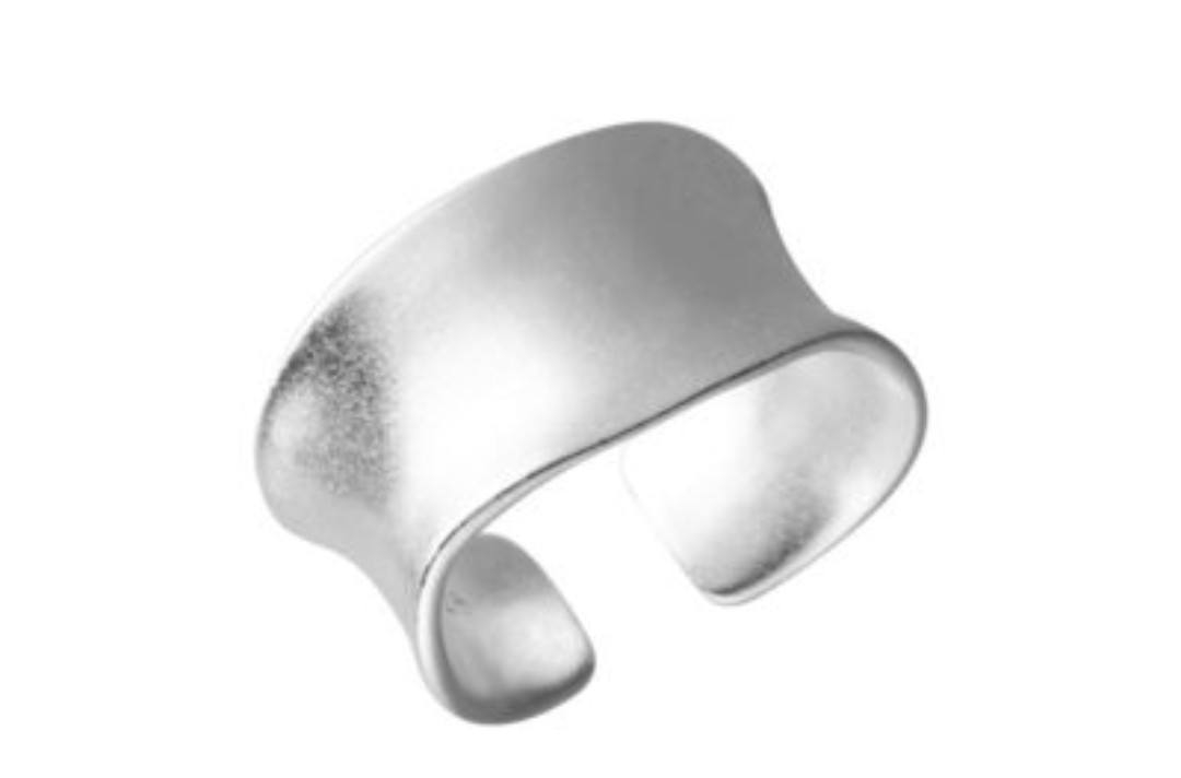 الاتصال على الرقم وتساب ***********
