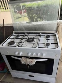 طباخ مستعمل • ٥ عيون • منطقة عرفه