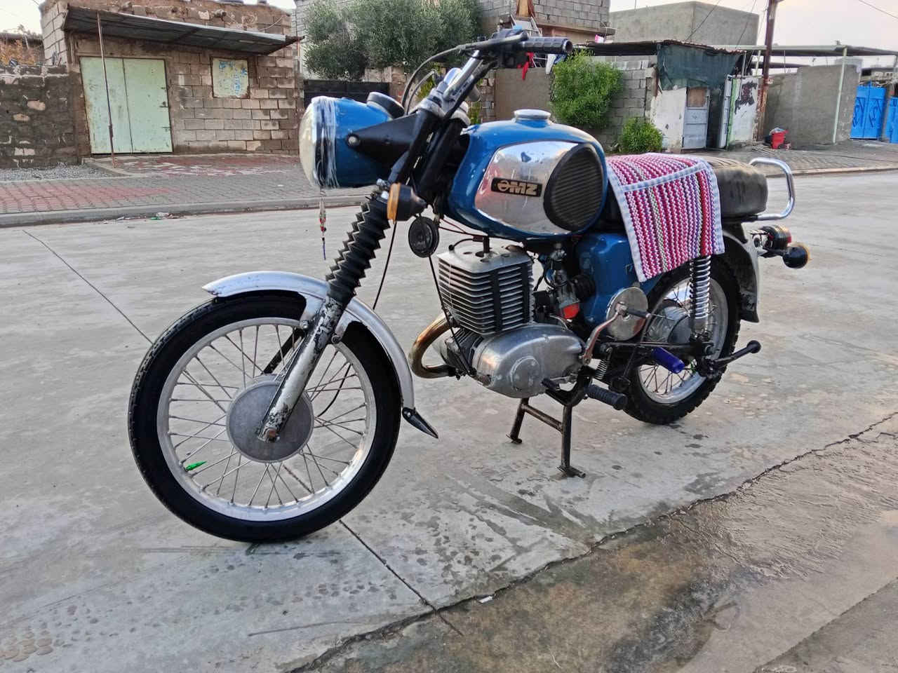 سلام عليكم Mz 81 للبيع ماطور مرتب يخبل برغي نقص مابي سعر 550 بي مجال قليل الشري يخابر ***********
