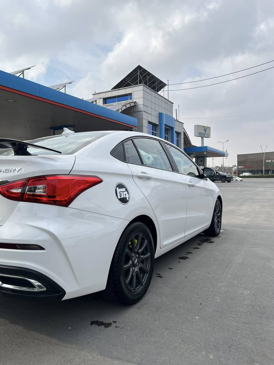 شيري اريزو 5 2024
ماشية 370000
سنوية ب اسمي 
 مكفولة بدون دعم بدون صبغ بدون بارد
الأضافات 
1- جناح خلفي 
2 - شاشة اصلية بضمان 10 سنوات
3- اضافة سماعات خلفية عدد 2 
4 - ارضيات حوضية قالب بلاد بلون الداخل 
5 - دوشمة كشنات وكفر دشبول 
6- كفر جوة المحرك 
سعرها 107
مكان السيارة سامراء ///‭0773 518 9782‬
