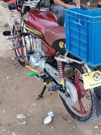 سيفان مديل 2023نضافه فول محرك ما مفتوح كدامكم نضافته السعر 700 وبي مجا...