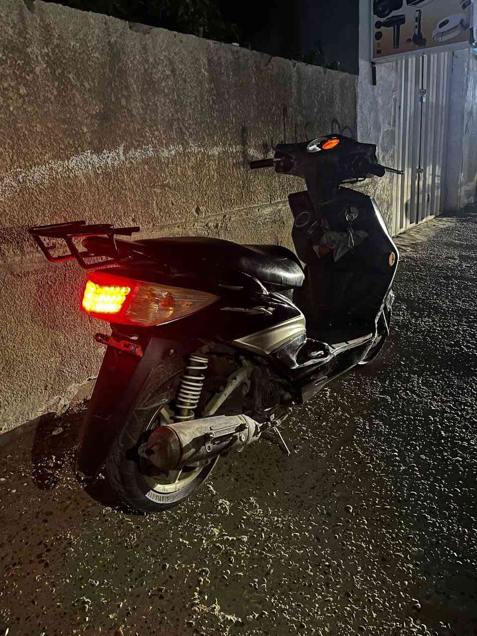 السلام عليكم سكنس فحل كوري دراجه نضيفه كلش يرادلهه فيلسه فقط دراجه معدل يخبل كهربائيات كلهه شغاله باتري جديد دراجه نكره بكل وكت دراجه فقط فيلسه سعر قفل 500 مكان بغداد ***********
