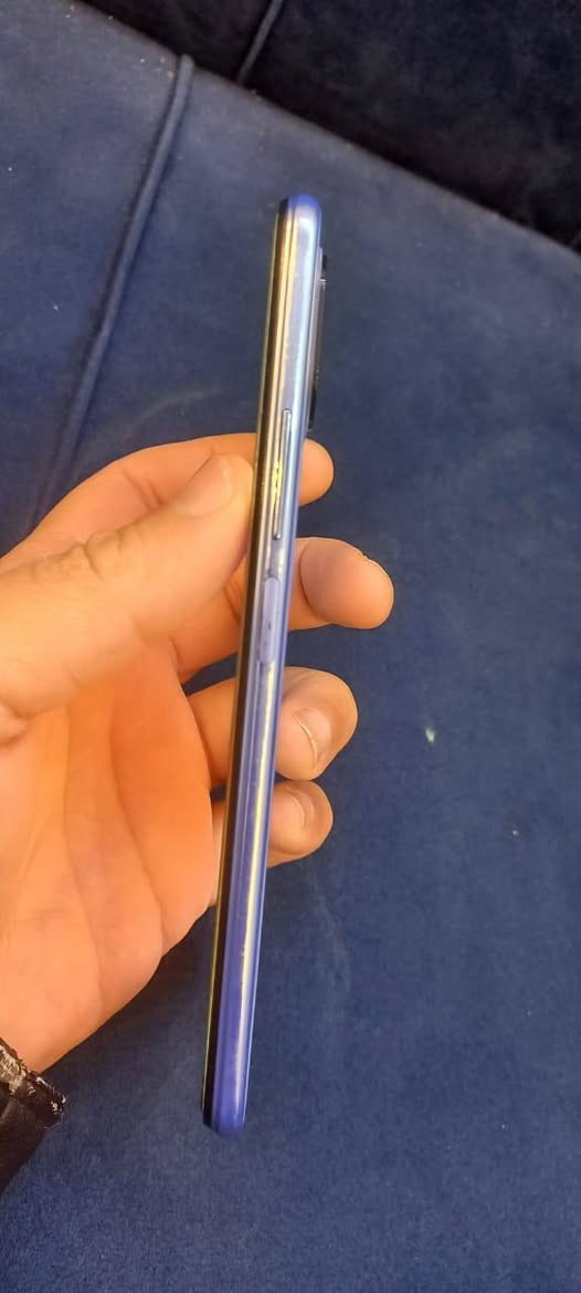 السلام عليكم .....جهاز للبيع فقط يعني لا اراوس ولا ابدل ولا اعارض
شاومي ١١ لايت g5 الانيق 
الذاكرة ١٢٨ الرام ٨ + ٨
صوت استيريو دبل سبيكر 
كاميرا بدقه ٦٤ ميكا يدعم تصوير 4k
ببجي 60 فريم حقيقي 
جهاز نظيف شرط لافتح لاتصليح لاتبديل لاطبع
السعر 150 وبيه مجال للطيبين 
شراي تعال خاص وتدلل


**إذا كنت صاحب هذا الإعلان وتريد حذفه لأي سبب، رجاءا أرسل رسالة إلى الدعم الفني**