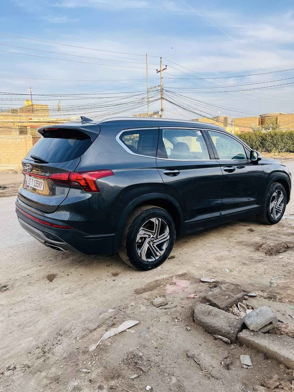 سلام عليكم سنتافيه للبيع موديل2023 سيارة جديده حيل وارد امريكي ضربته موضحه بالصور رقم أربيل دولي بسمي سنويه٣٠ جديده تحويل مباشر بصمه اربع أبواب جنطه كهربائيه تحكم سترين محرك2500 شاشه تحكم فوول سعره٢١٠ مكان ناصريه رقم شراي يتصل***********
