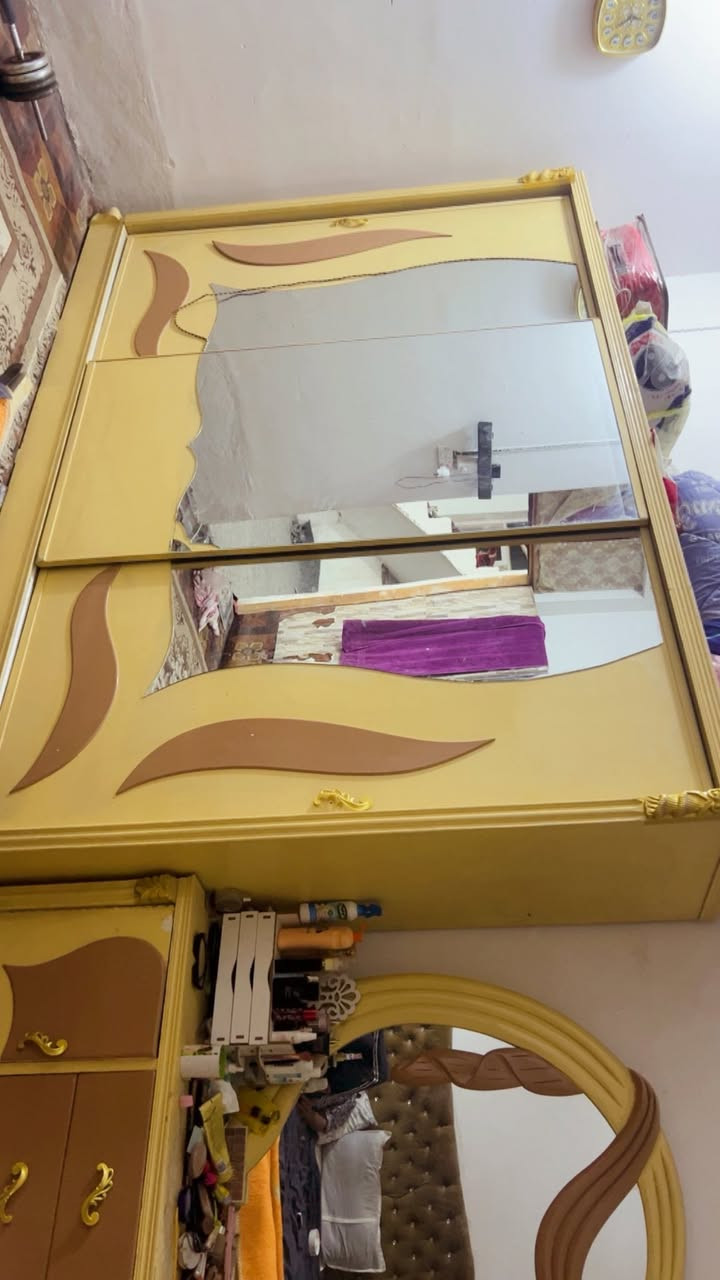 غرفه نوم نجاره عراقيه 
تفصال كلش كبيره مابيها ضرر 
سعرها مناسب ٥٠٠وبيها مجال


**إذا كنت صاحب هذا الإعلان وتريد حذفه لأي سبب، رجاءا أرسل رسالة إلى الدعم الفني**