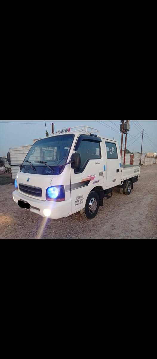 سلام عليكم،،،،كيا ام عيون،،،،موديل 2002،،،،رقم بغداد الماني مشروع وطني سنويه 29،،،، مكينه كير اكسن حداديه تخم تاير مكفولات،،،، بيه مكانات صبغ،،،، مكفوله من ضربه وكص وتبديل،،،، كهربايات كله شغاله،،،، رقم الهاتف *********** مكاني بغداد
