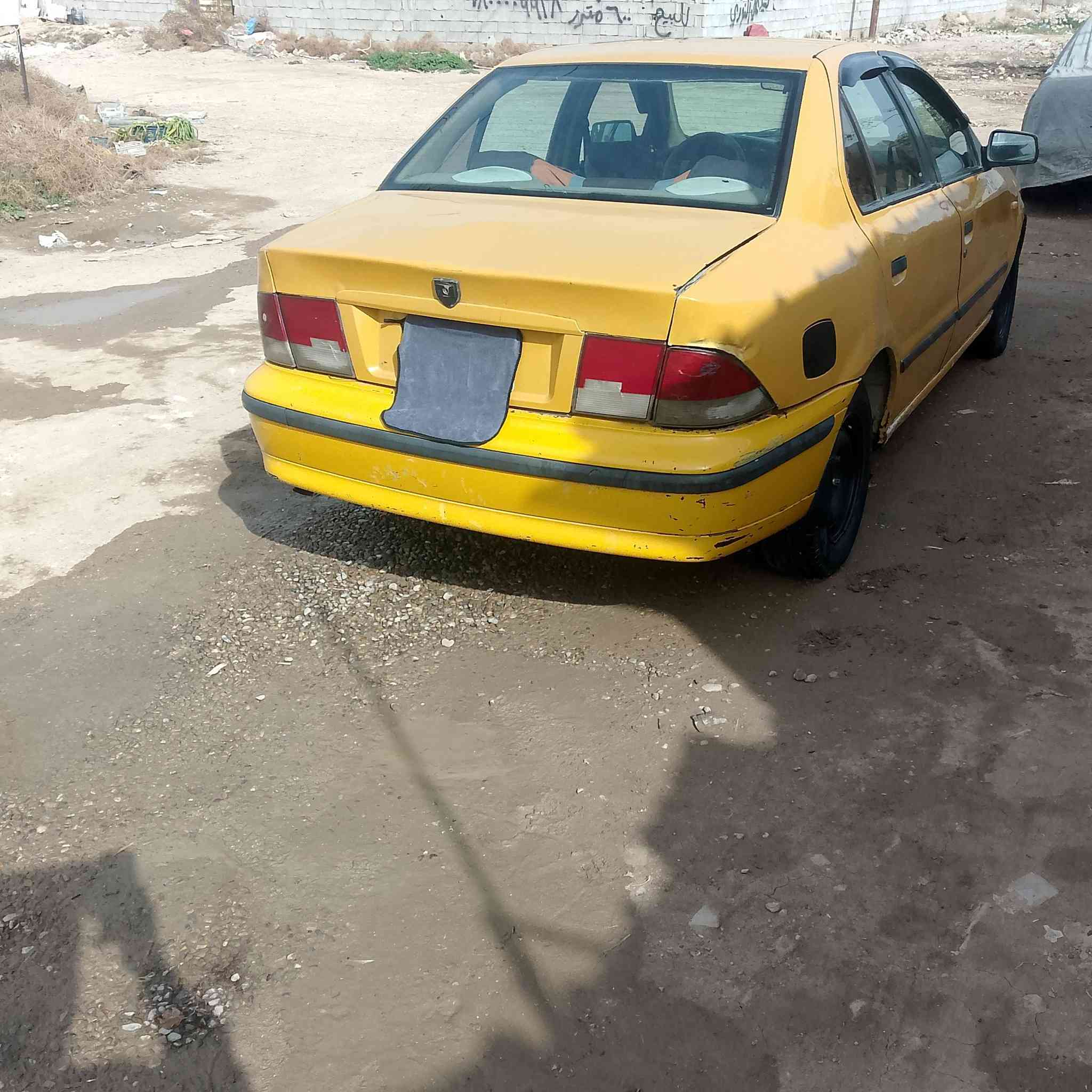 السلام عليكم ورحمه الله وبركاته من رخصت مدير الكروب المحترم سياره موديل 11 مسجلة 10 رقم الماني بغداد شرط التحويل مكاتبه مروري الحداديه  جديده قبل 10يام مسويها عام كله جديد وصيل و غرفتها حلوه  و بيها جاملغ خلفي جيهت اليمنه و معمر و بنيد طاير وبدلت جامه جديده و المحرك تعبان العنوان بغداد الزعفرانية السعر 25 و بيها مجال الطبيين خابر و دلل ***********
