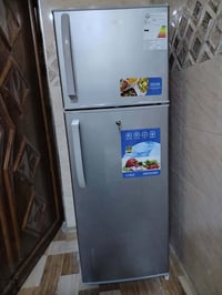 ثلاجه • مستخدمه شوي • ١٢ قدم