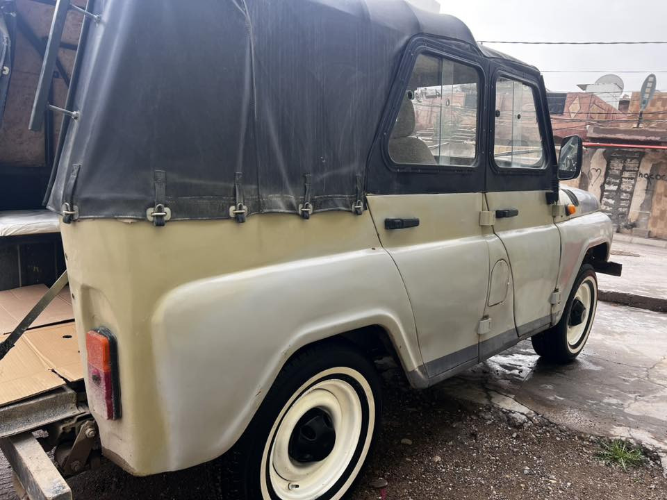 للبيع  2005سعر 5500 ….***********
