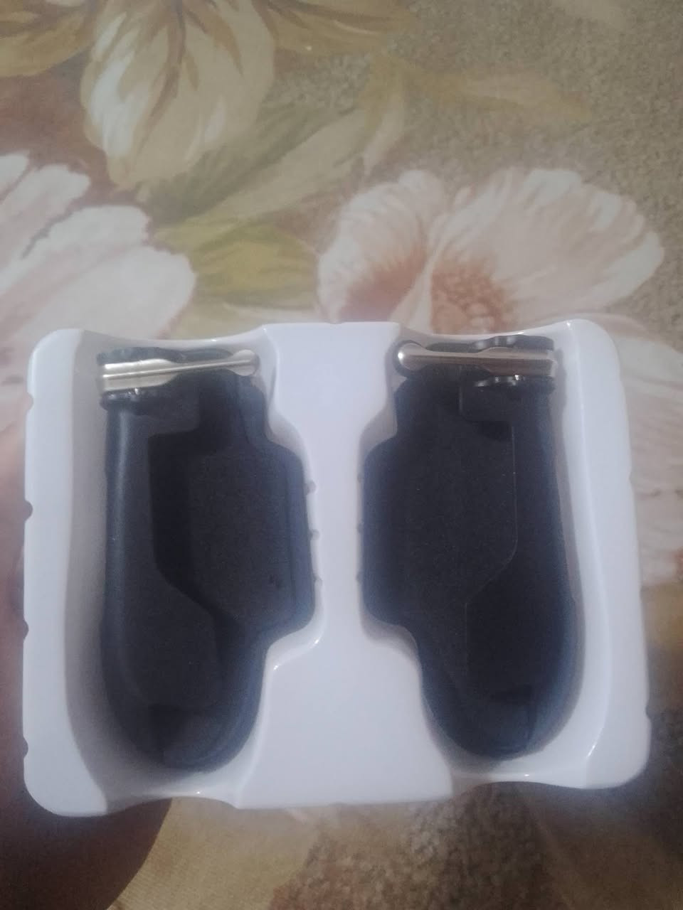 مسكة ايباد للألعاب مثل ببجي (Game Handle H2) مريحة بس 8000 🔥


**إذا كنت صاحب هذا الإعلان وتريد حذفه لأي سبب، رجاءا أرسل رسالة إلى الدعم الفني**