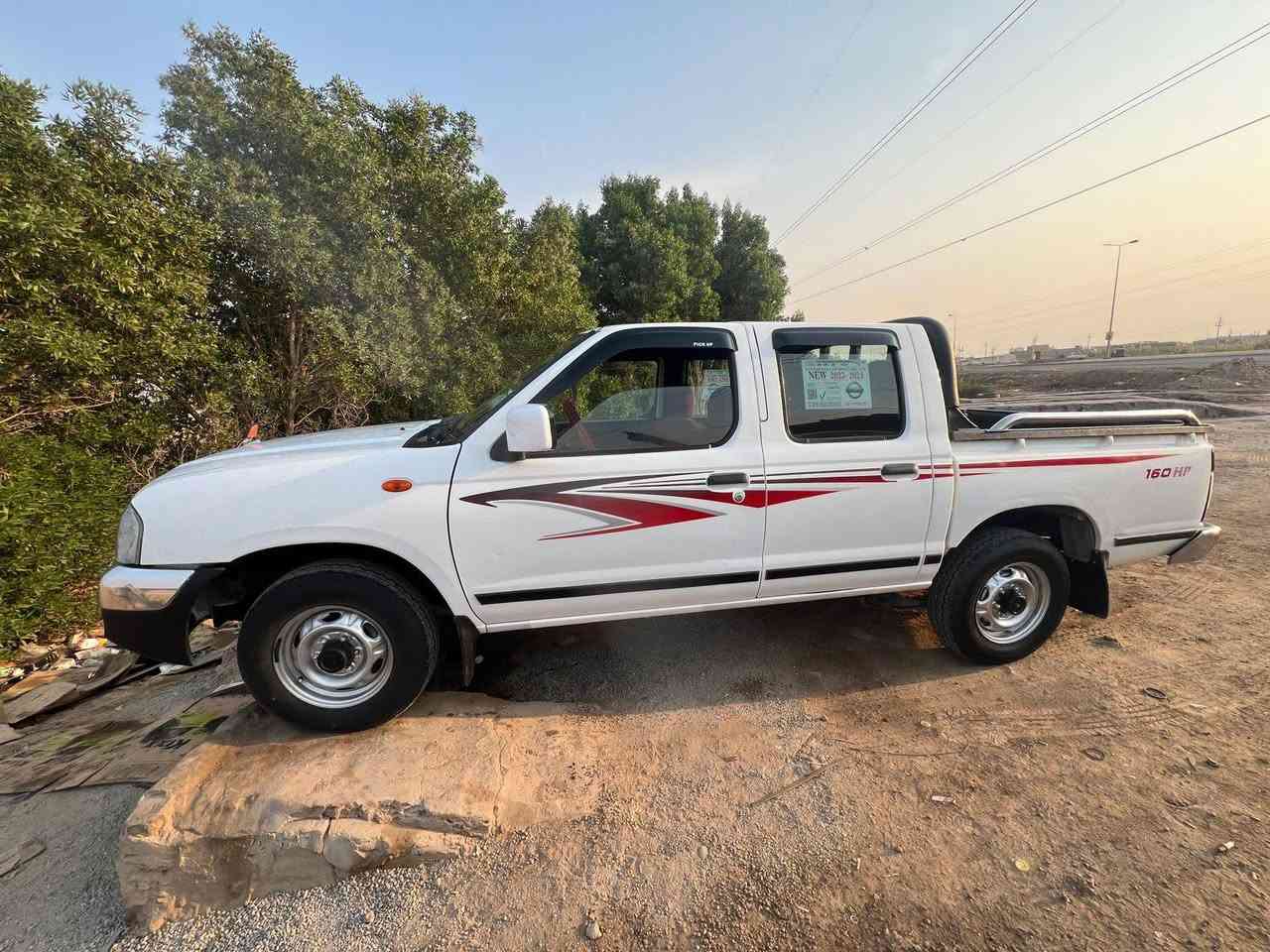 للبيع نيسان ٢٠١٤ رقم مثنى نكليزي وكاله بسمي لتفاصيل اكثر اتصل ***********
***********
مكانه ميسان كميت 
سعر ١٤٣ورقه وبيه مجال
