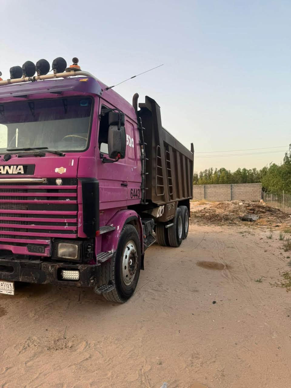 سكانيا قلاب بصرة   مكينه 113 كهبائي
مجموعة 97 خفيفه 
بدي تفصال 22 متر سيارة جاهزه 
السعر 220 وبيها مجال 
العنوان البصره سفوان 
للشراي .يتصل 
***********
