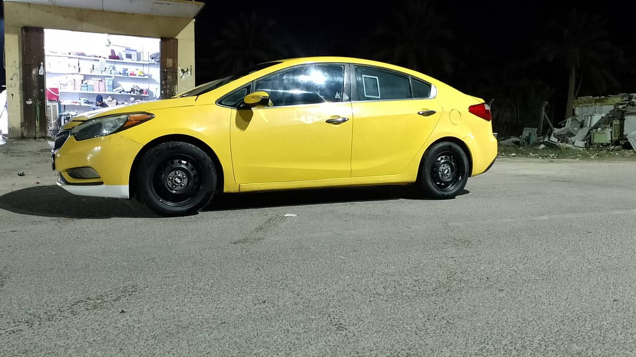 السلام عليكم
للبيع كيا سيراتو موديل 2014

السيارة بحالة جيدة ومابيها أي نقص.

الملاحظات:

جاملغ أمامي مبدل أصلي، وضربة خفيفة جوه قبق البنزين.

المواصفات:

فول مواصفات،  ماعده بصمة، فتحة

، فول تحكم بالستيرن، شفتات ستيرن، مرايا شفط، يدات نيكل.

 تبريد  ثلج 
السنوية لحد 2027.
 السياره بسمي 
 مكان. السياره السماوه
 
السعر: 113$ وبيها مجال.                 ***********📞
