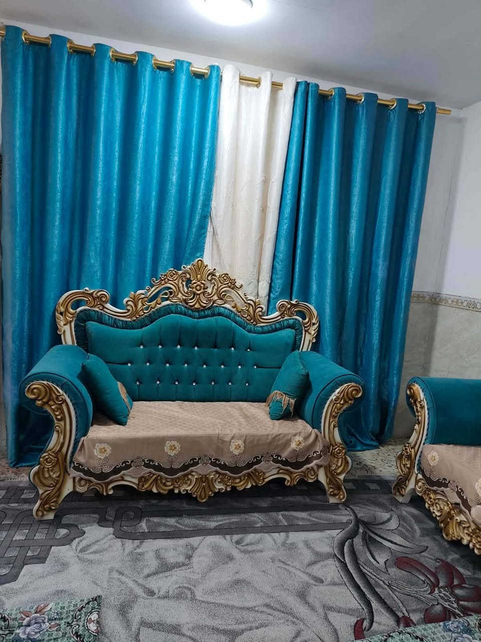 مكلفه بلنشر تخم بلوك اسود عشر مقاعد  جدا نظيف  السعر 550 مكانه حله اي ستفسار اتصلو ***********
