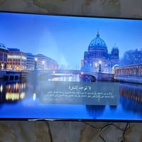 للبيع شاشه DEKO حجم ٥٥ نظام(smart TV) تدعم التحكم الصوتي  الدقه (1080-...