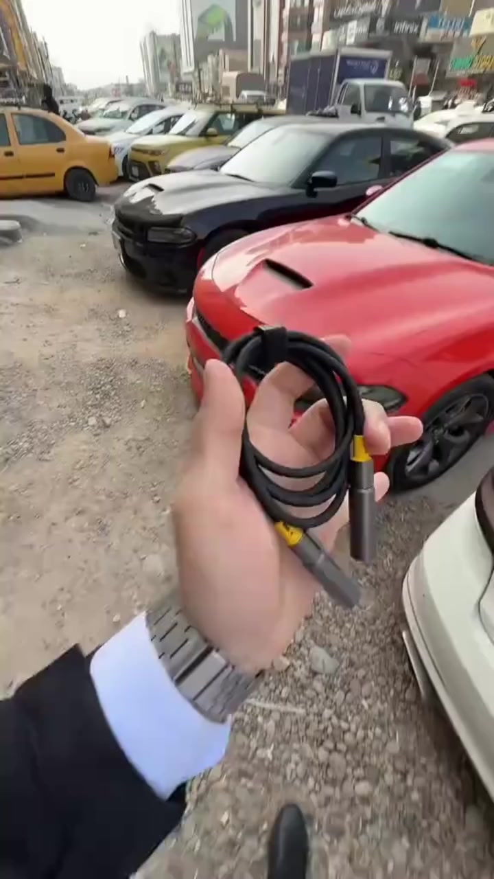 السعر 17,000 دينار فقط توصيل 5 آلاف لكل العراق 🚚🔥

كيبل شحن سريع 3×1 مع ولاعة كهربائية وكشاف LED – REMAX CB21 (240W) ⚡🔌
كيبل عملي متعدد الاستخدامات يجمع بين الشحن السريع، ولاعة بدون لهب، وكشاف LED مدمج 💡🔥
يدعم قدرة شحن عالية تصل إلى 240W مع سرعة نقل بيانات 480Mbps، مناسب للموبايل، التابلت وباقي الأجهزة الداعمة.
ولاعة كهربائية بتقنية التسخين بدون لهب أكثر أمانًا، مع زر تحكم منفصل وكشاف إضاءة للطوارئ أو الاستخدام الليلي.
مصنوع من سبيكة الزنك المتينة مع كيبل مجدول مقاوم للانثناء بطول 1.25 متر، تصميم أنيق وخفيف مثالي للبيت، السيارة أو السفر.

فيس انستا يوتيوب تيكيوت @Fo4Gamers

#كيبل_شحن #شحن_سريع #REMAX #اكسسوارات_موبايل #ولاعة_كهربائية #كشاف_LED #اكسسوارات #إلكترونيات #عروض_العراق #تقنيات

كيبل_شحن,شحن_سريع,كيبل_3في1,REMAX_CB21,ولاعة_كهربائية,كشاف_LED,اكسسوارات_موبايل,الكترونيات,عروض_العراق,تقنيات,USB_C,240W


**إذا كنت صاحب هذا الإعلان وتريد حذفه لأي سبب، رجاءا أرسل رسالة إلى الدعم الفني**