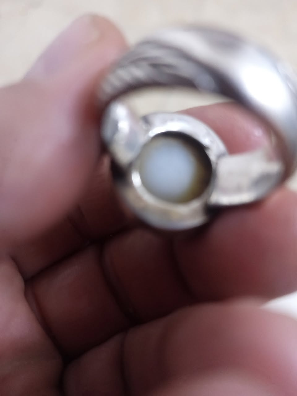 جزع يماني بقري مشكول قديم بصياغة ثقيلة


**إذا كنت صاحب هذا الإعلان وتريد حذفه لأي سبب، رجاءا أرسل رسالة إلى الدعم الفني**