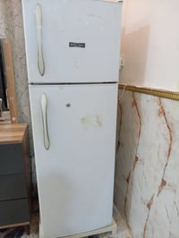 ثلاجه للبيع لسعر 75الف 07766195776وتساب فقط