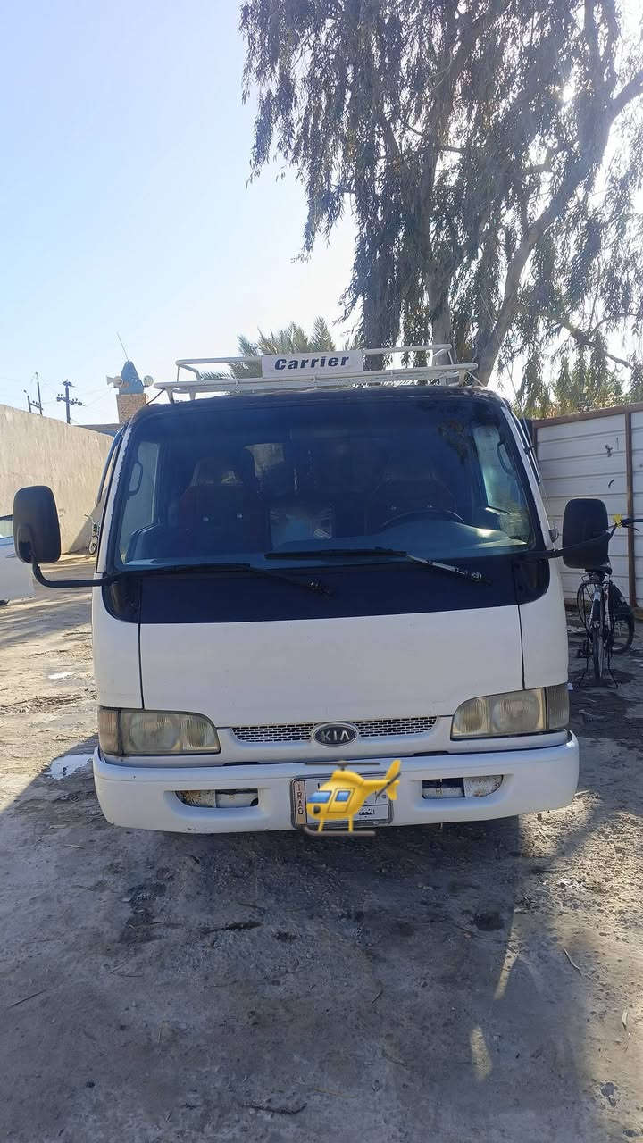 سلام عليكم مرخصت مدير الكروب
لبيع كيه فنتيره موديل 2000
رقم نجف الماني قماره قلاب 
سبعه جنكال مكينه3000 لتنقيص وله تبخير 
مكينه كير اكسن خير من الله 
مكان سياره ديوانيه قضاه غماس 
السعر 60 بيه مجال ***********//***********
