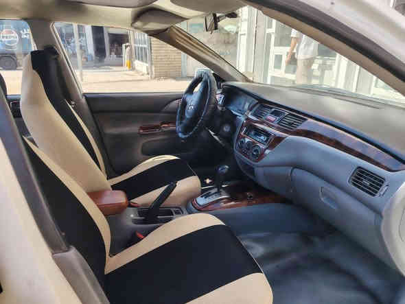 سلام عليكم لانسر للبيع ٢٠١١ مطلوب للشركة العامه أربعة أشهر وراعيه جاي يسدد واني متعهد بل تحويل مكينة خير من الله وكير صدرها جديد داخل نضيف  السعر المطلوب ٦٨ وبيها مجال قليل المكان بغداد  المعامل رقم الهاتف *********** غير متواجده هل فيس
