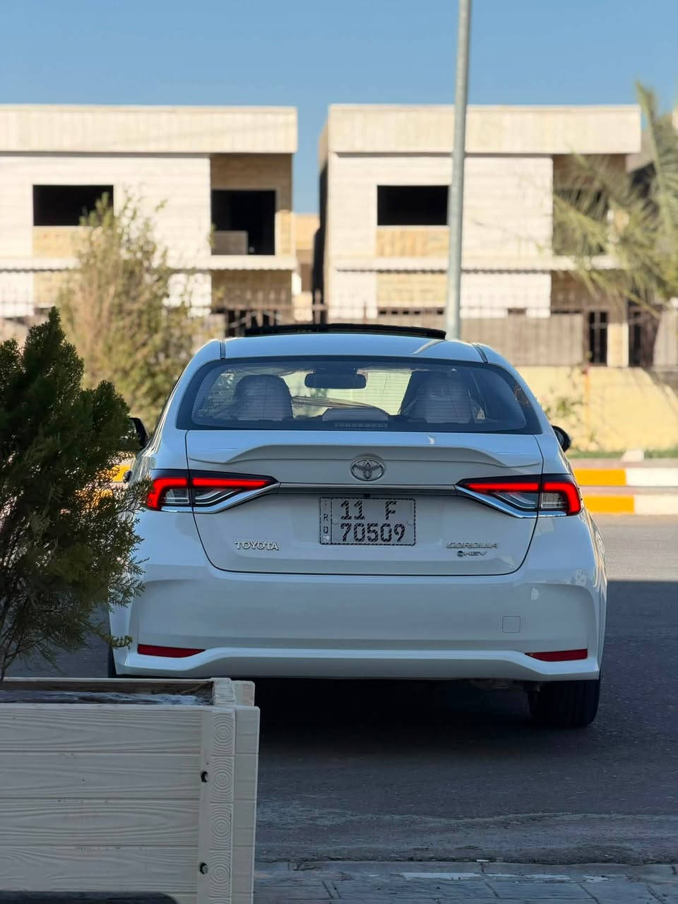 ⚜️بسم الله الرحمـن الرحيم ⚜️
COROLLA  2025 HEV  11000 km 

🛜 رادار امامي
🛜تحديد مسار 
🛜خروج عن المسار
🛜3 انضمة قيادة 
🛜 هاند بريك اوتو
🛜اوتو هولد
🛜كامرة خلفية دوارة 
🛜توقف ذاتي 
🛜جلد اسود 
🛜 بصمة عدد ٢

🔴ملاحضة السيارة ع وضع الوكاله 

السـعــ🔴ـ ر 161 مجالك حك جيتك فقط 

 ⚜️***********  صاحب السيارة ⚜️
